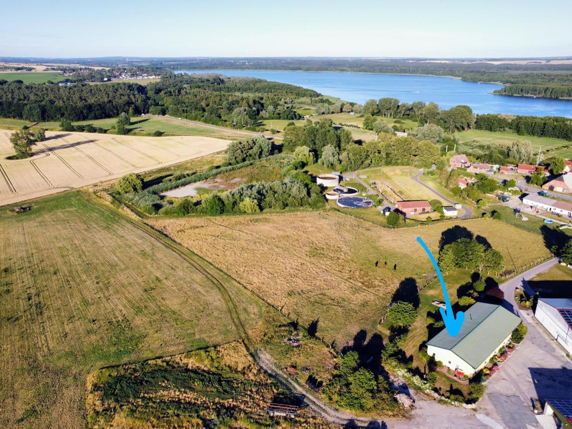 Ferienwohnung Feldblick Auf Dem Bauernhof Am Schweriner See Bad Kleinen Exterior foto